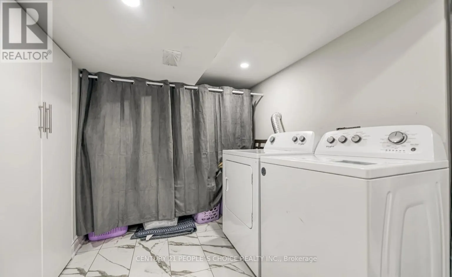 BASEMENT - 33 EZRA CRESCENT