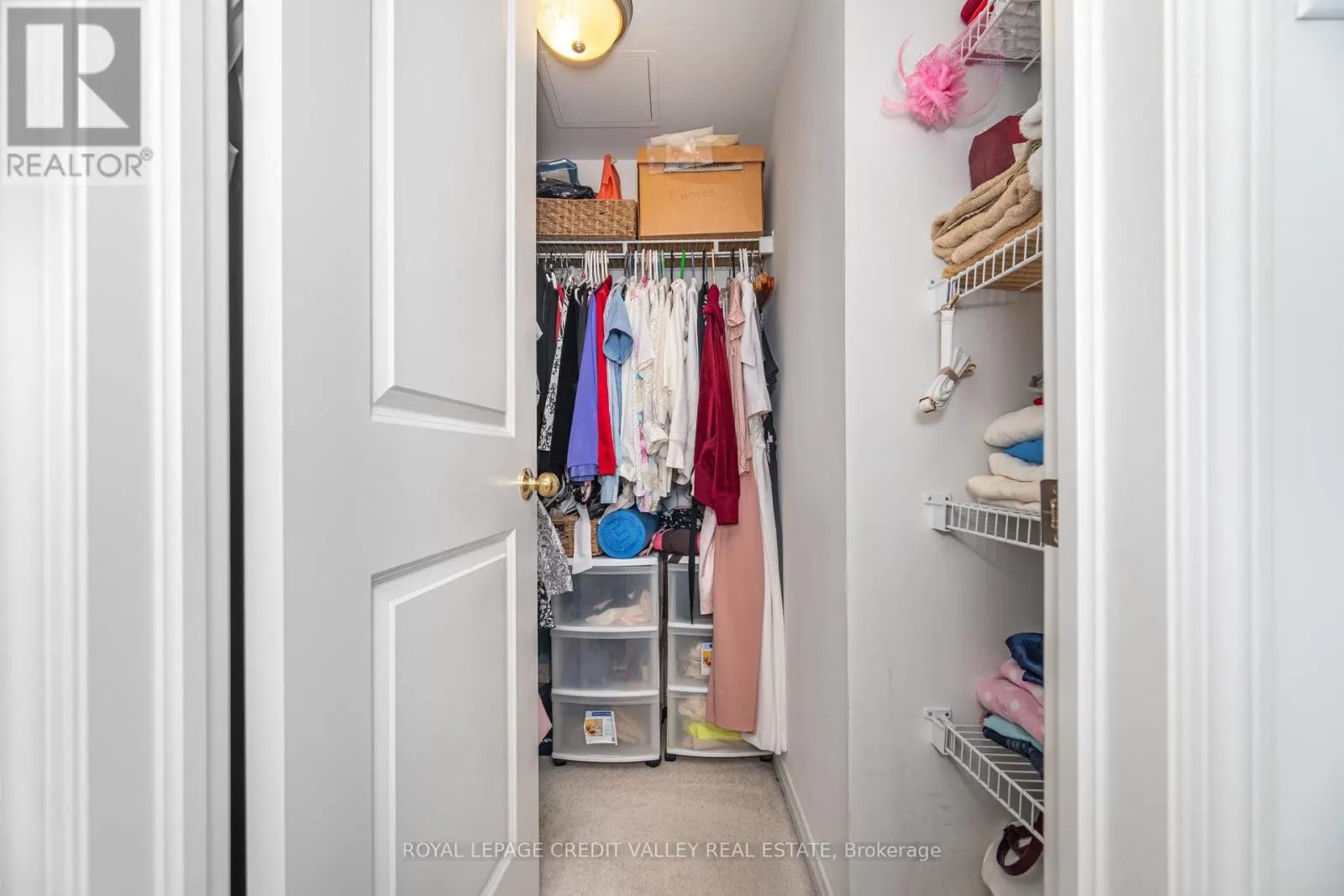 2407 - 9 GEORGE STREET N