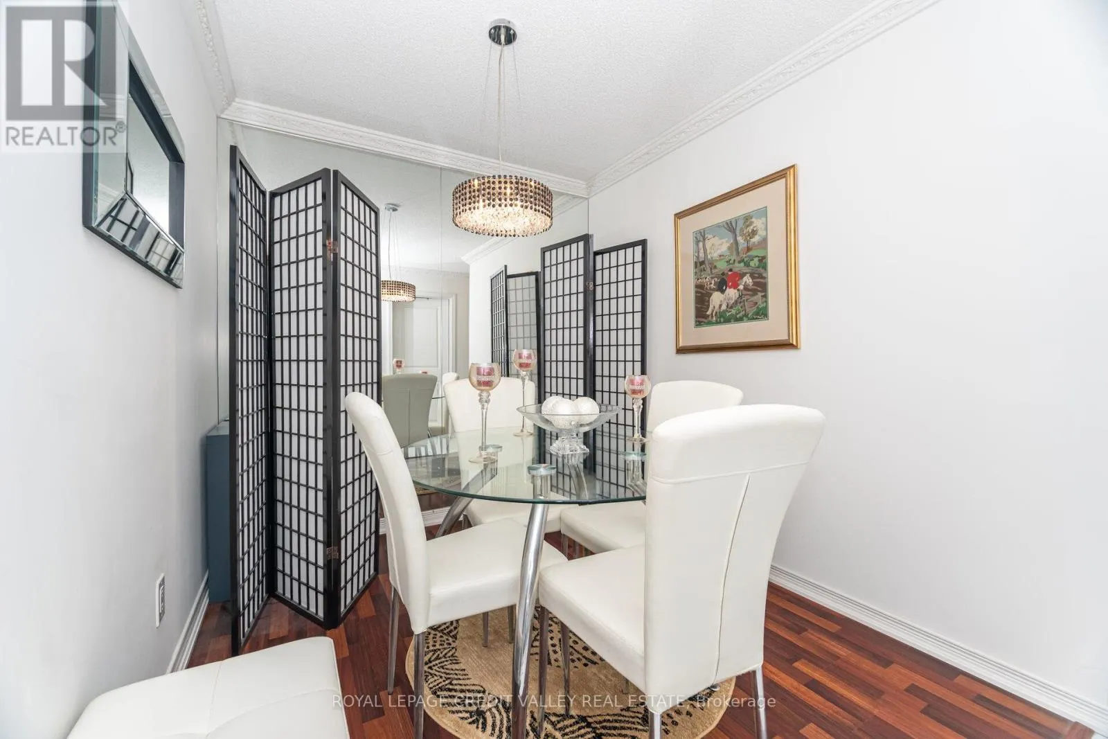 2407 - 9 GEORGE STREET N