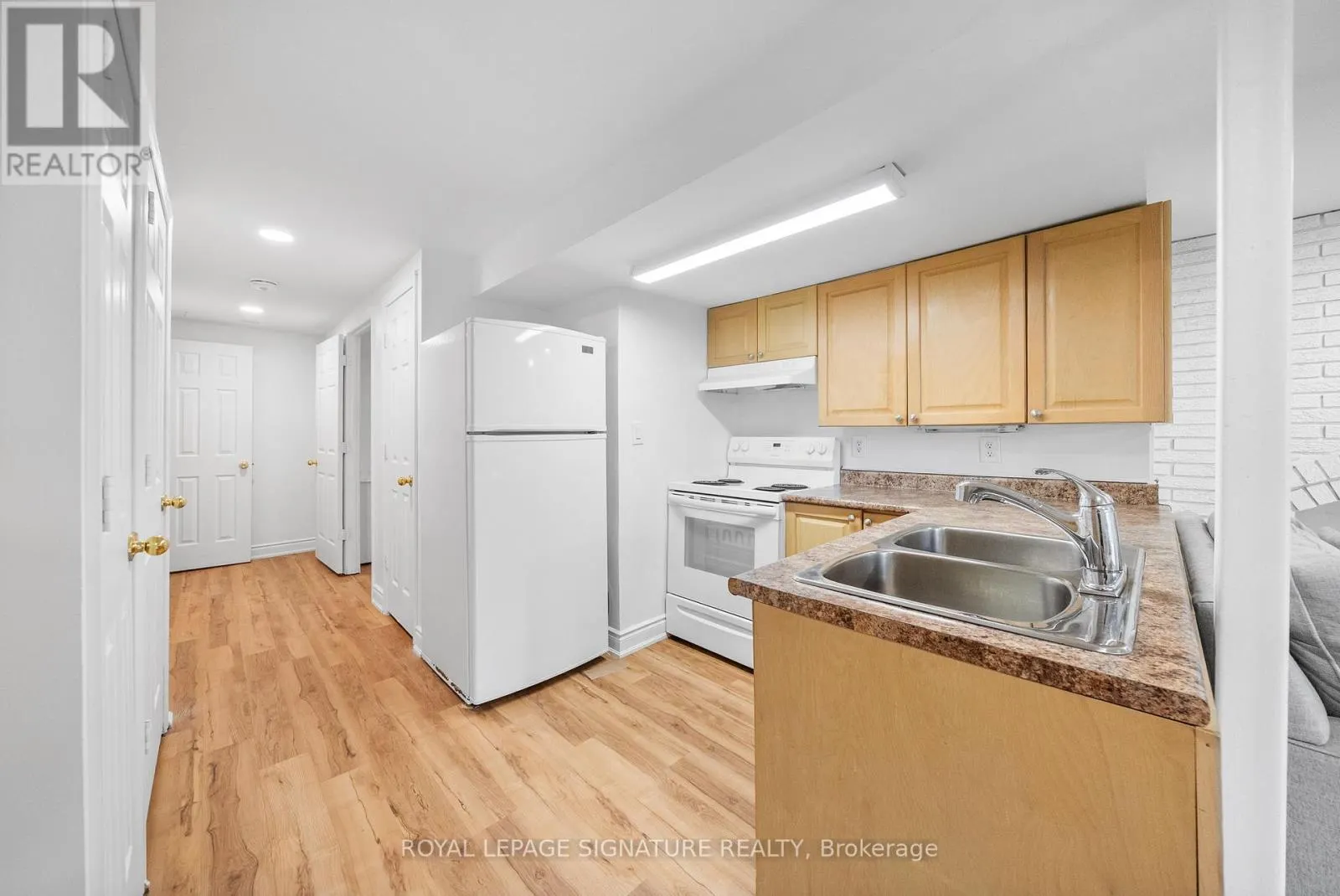 LOWER - 134 RIDGEBANK COURT