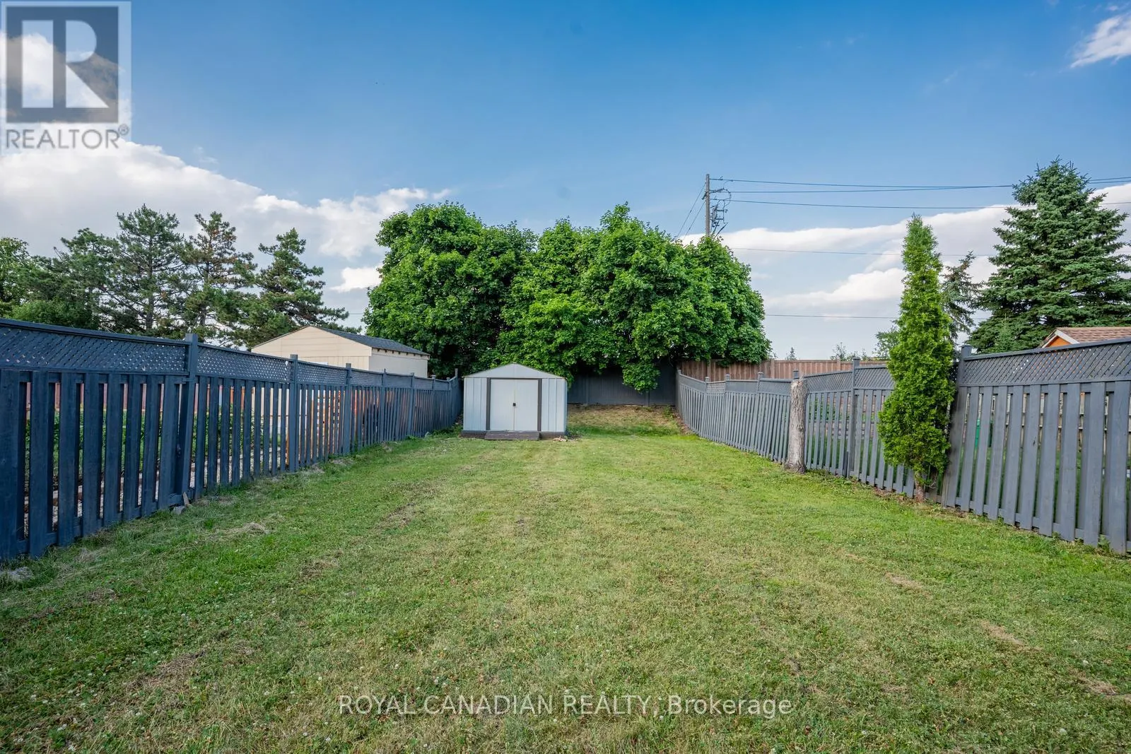 60 CHERRYTREE DRIVE W