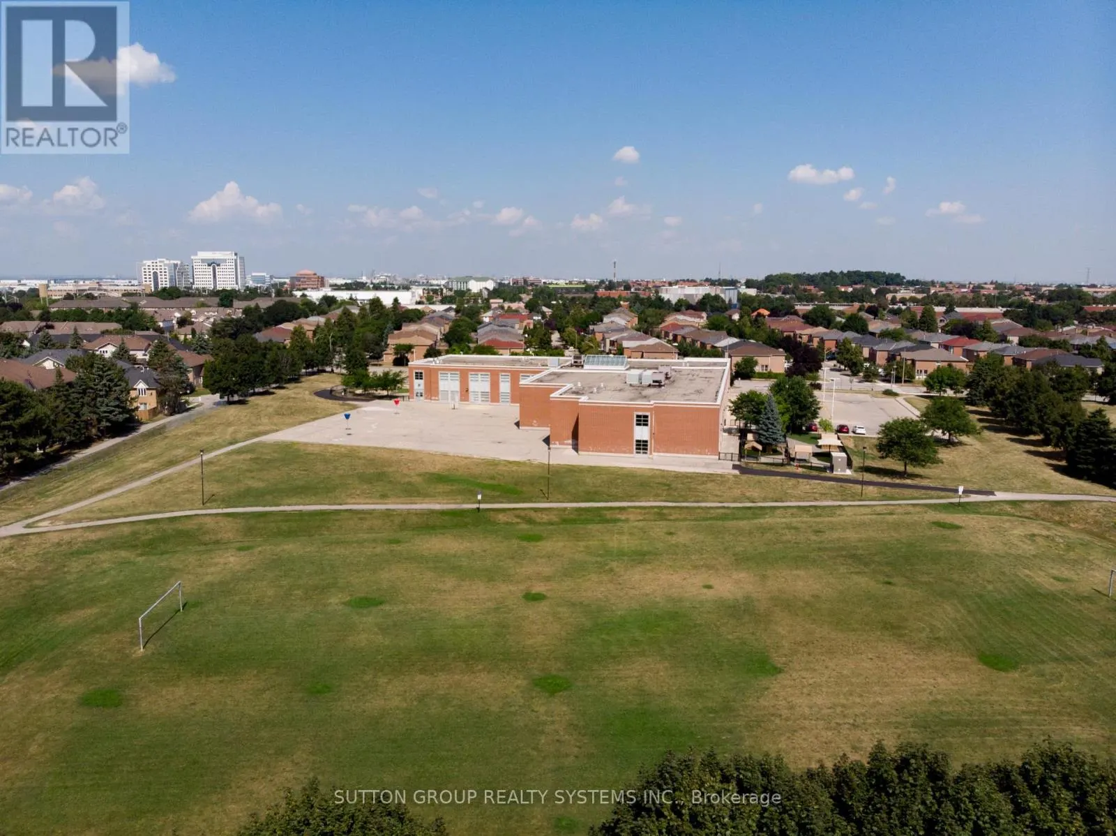 183 - 103 BRISTOL ROAD E