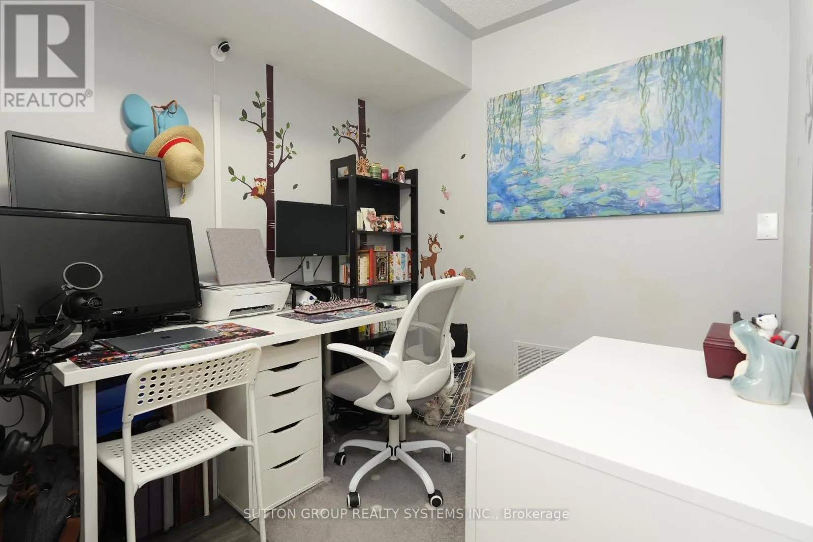 183 - 103 BRISTOL ROAD E