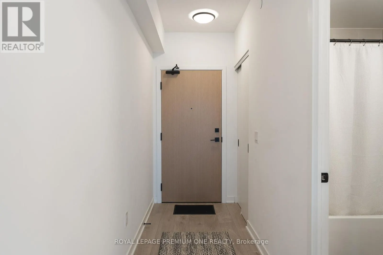 1402 - 36 ZORRA STREET