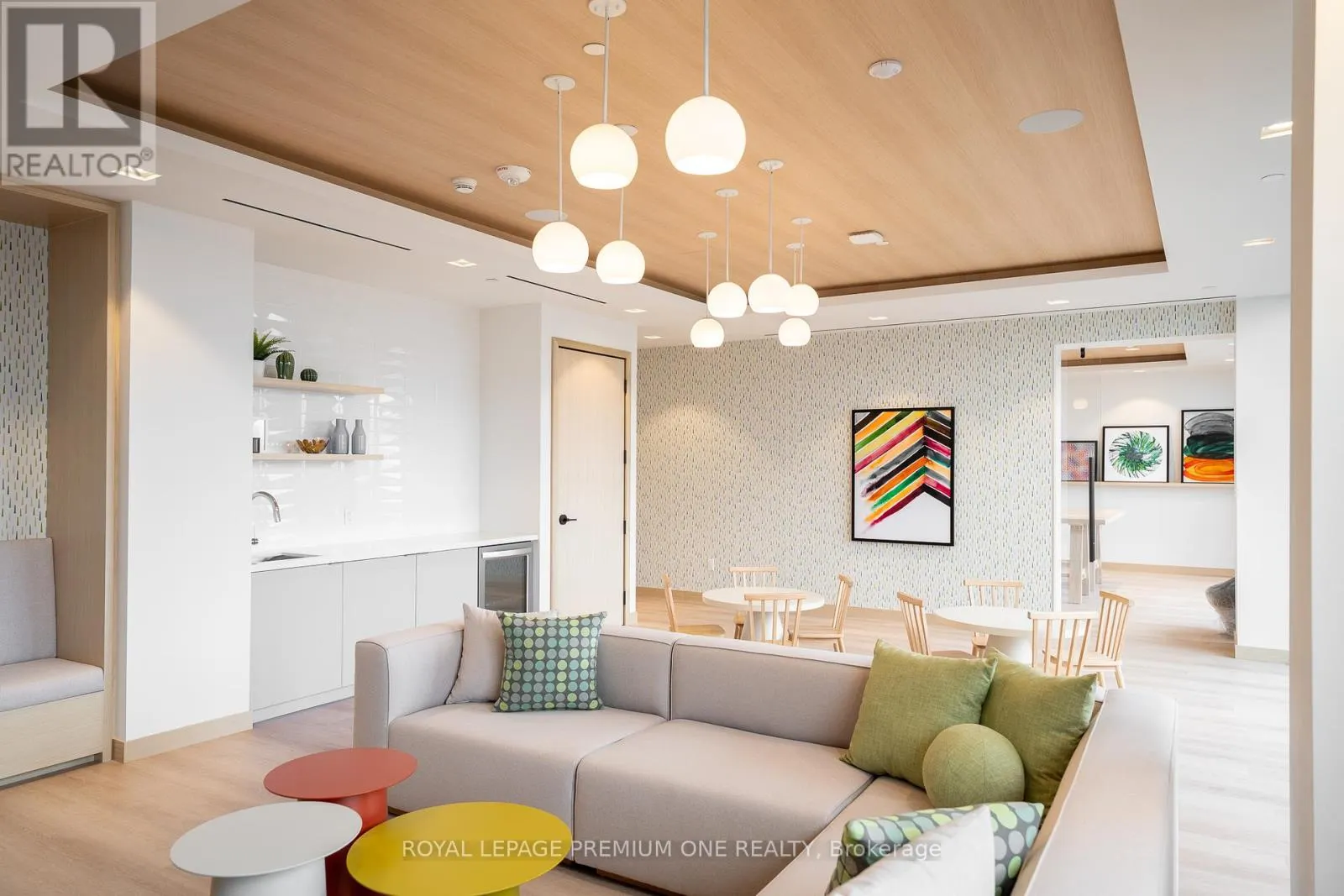 1402 - 36 ZORRA STREET