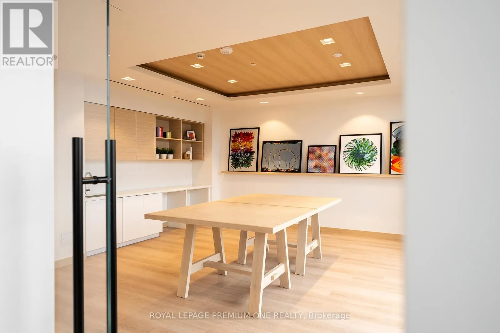 1402 - 36 ZORRA STREET