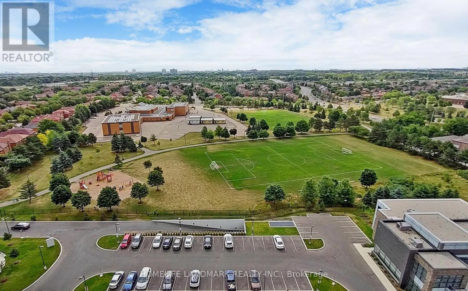 1606 - 4677 GLEN ERIN DRIVE