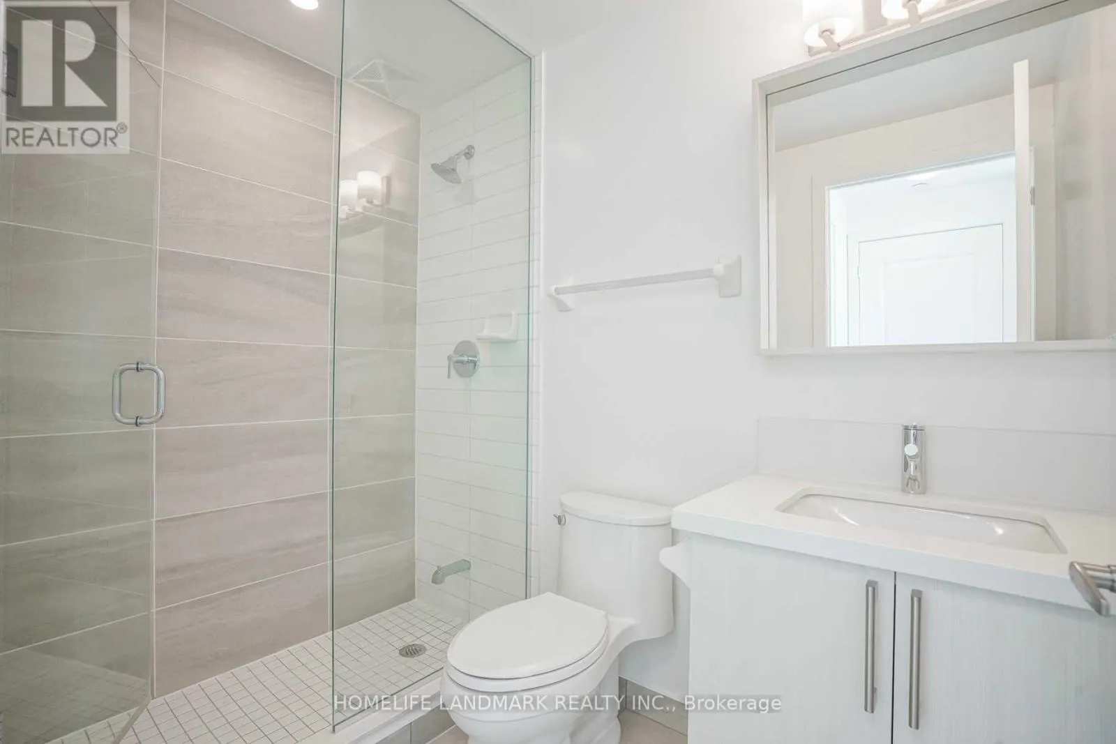 1606 - 4677 GLEN ERIN DRIVE