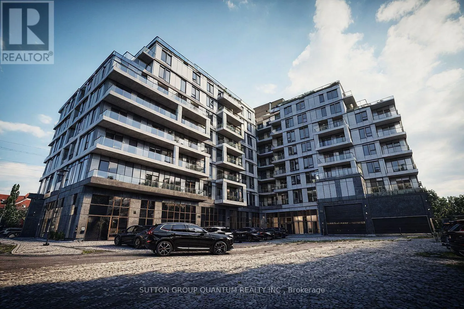 420 - 500 PLAINS ROAD E