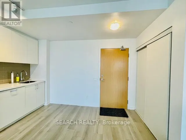 1109 - 1787 ST CLAIR AVENUE W