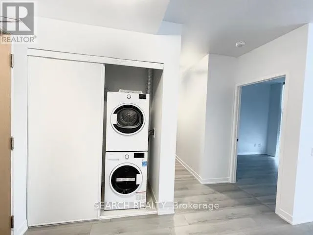 1109 - 1787 ST CLAIR AVENUE W