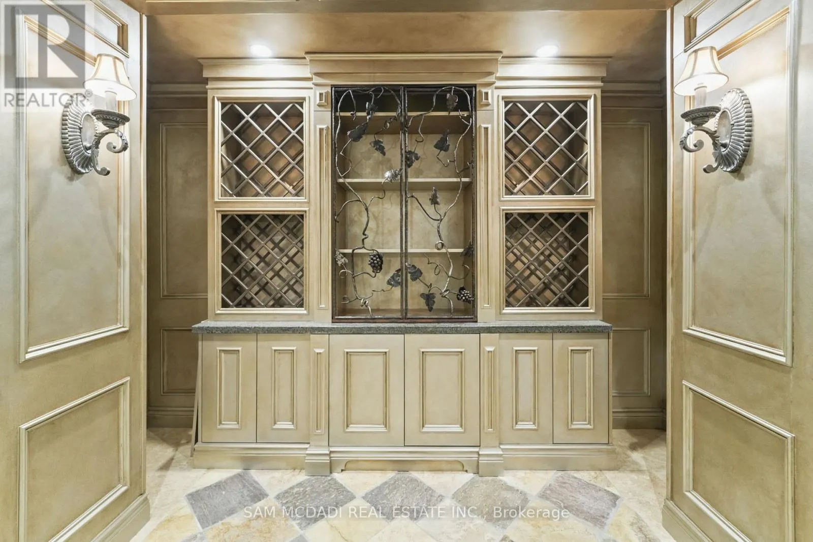 2025 HEARTWOOD COURT