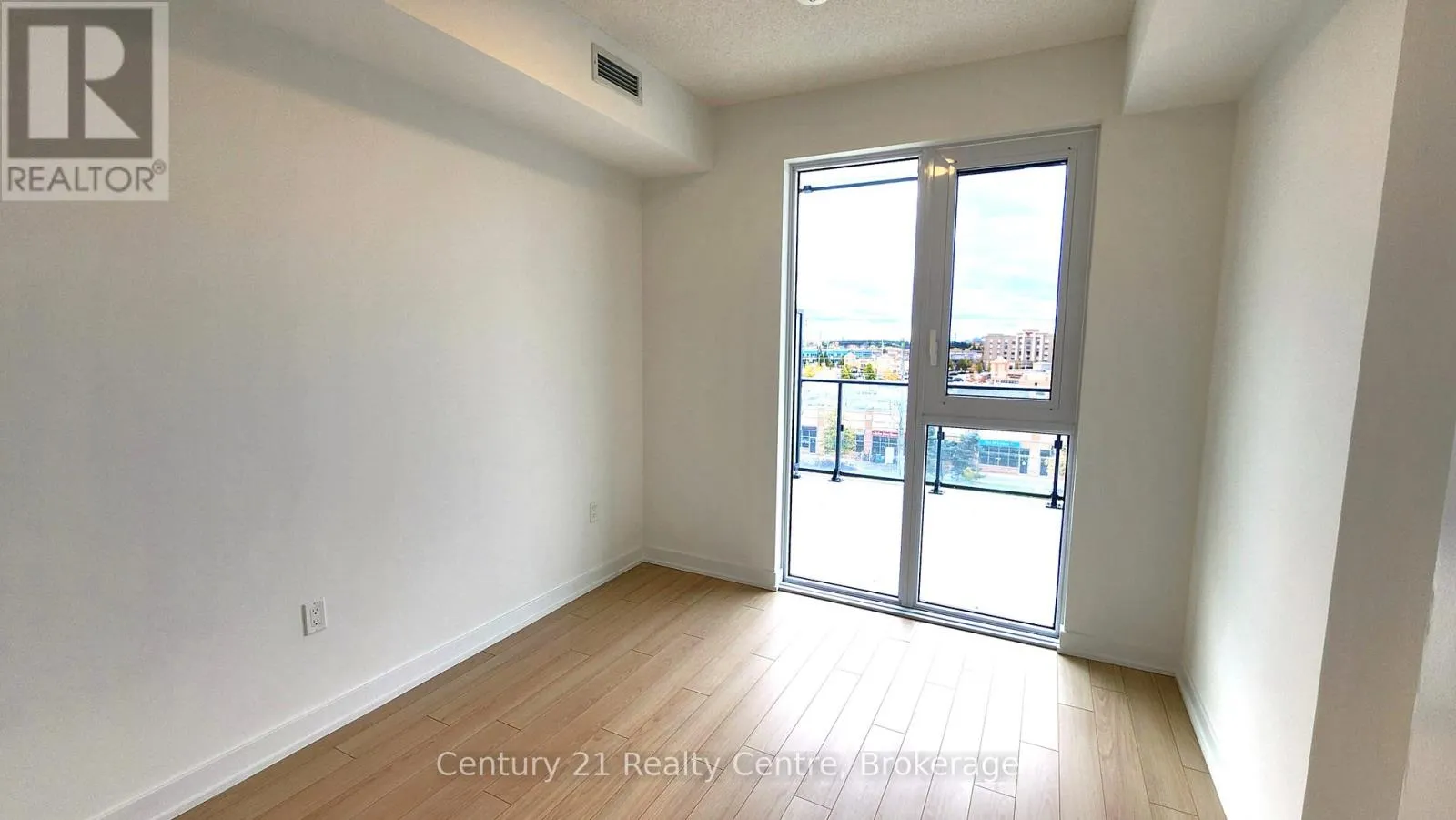 314 - 15 SKYRIDGE DRIVE