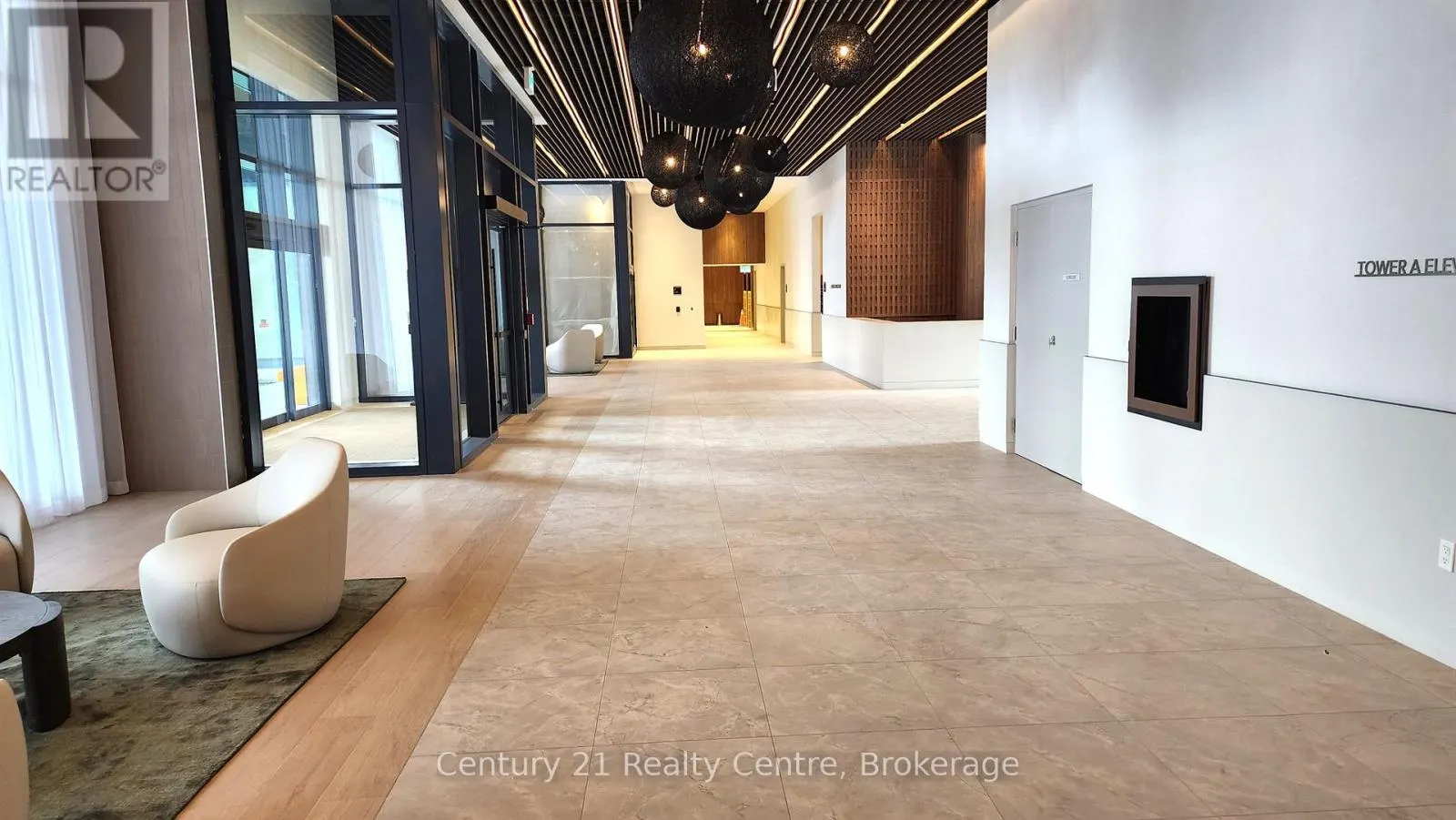 314 - 15 SKYRIDGE DRIVE