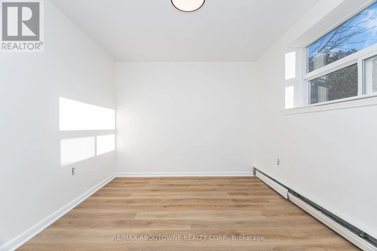 4 - 2144 LILNAN COURT