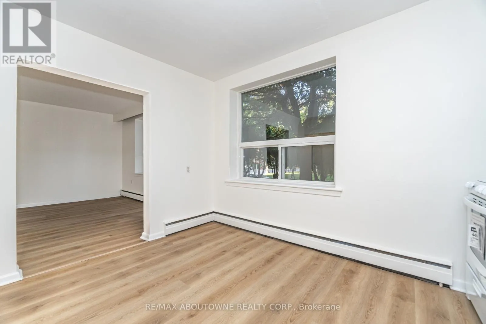 4 - 2144 LILNAN COURT