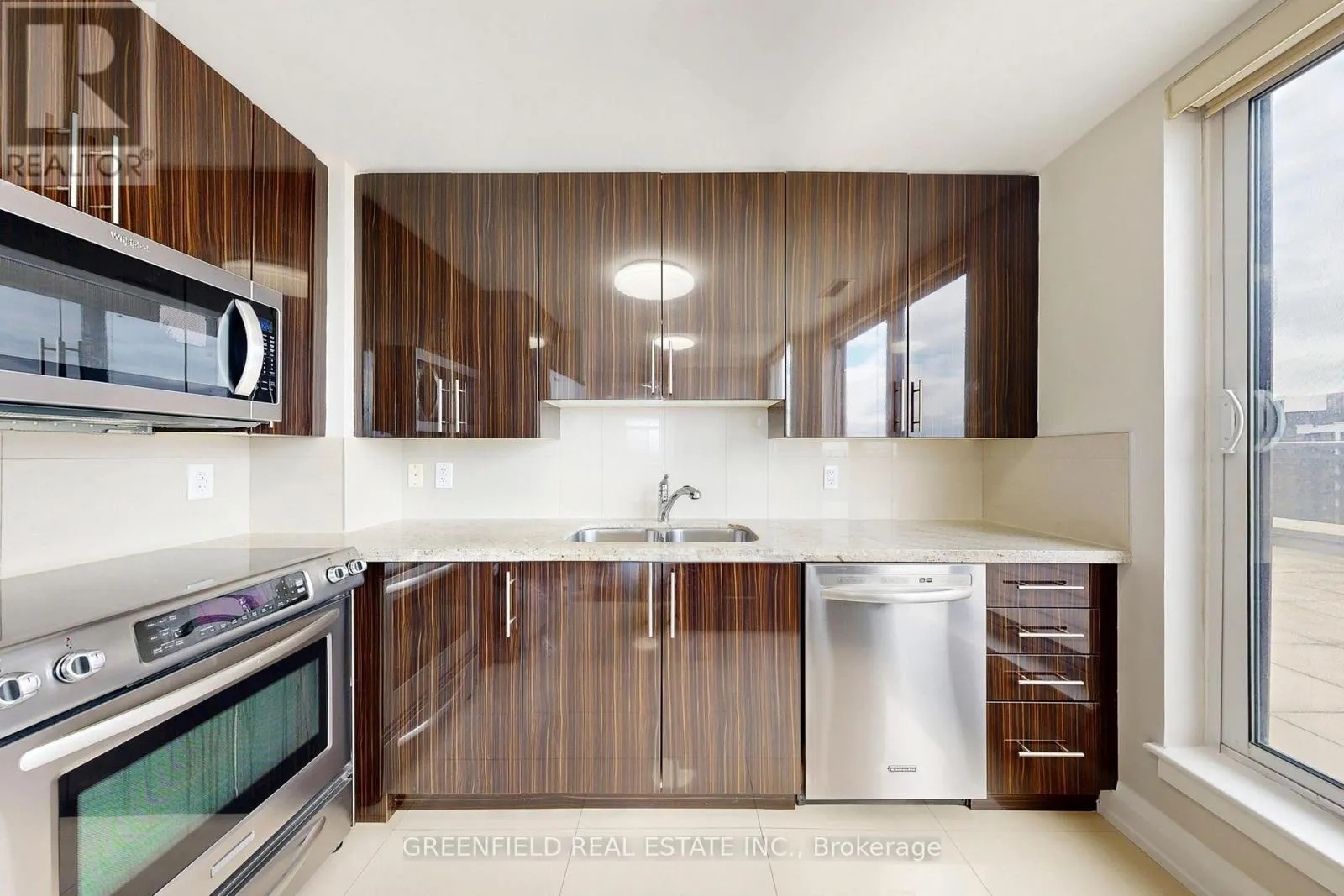 LPH03 - 55 DE BOERS DRIVE