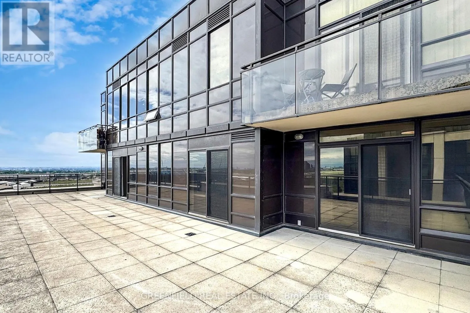 LPH03 - 55 DE BOERS DRIVE