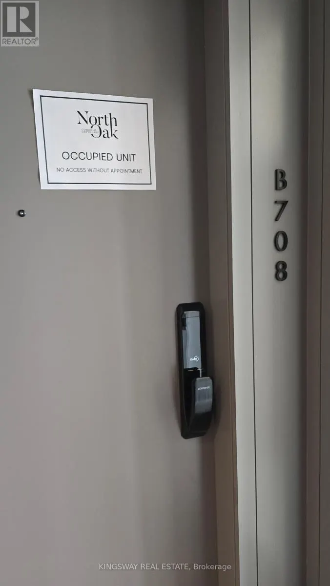 708 - 3071 TRAFALGAR ROAD