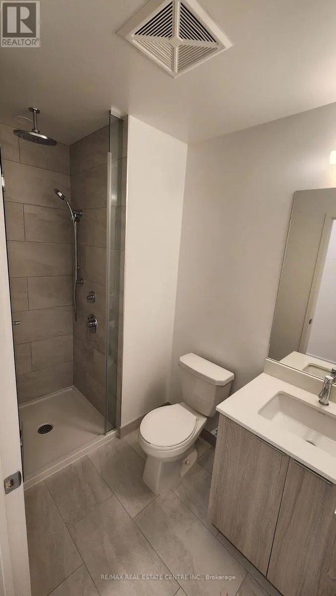 908 - 395 SQUARE ONE DRIVE