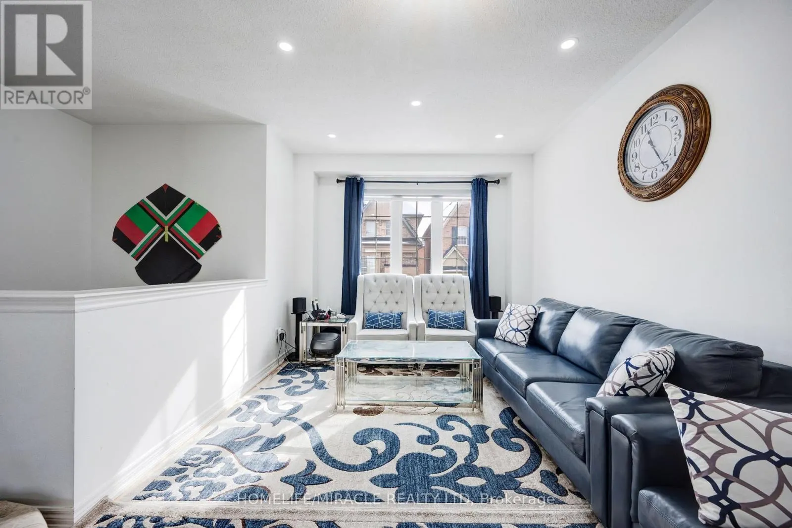 46 SEA DRIFTER CRESCENT