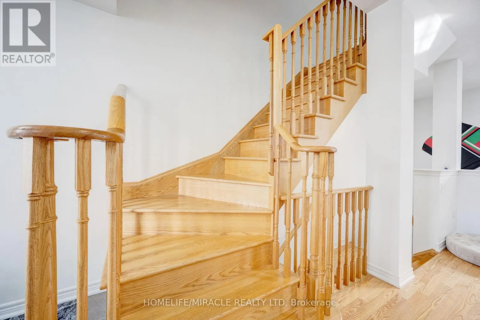 46 SEA DRIFTER CRESCENT