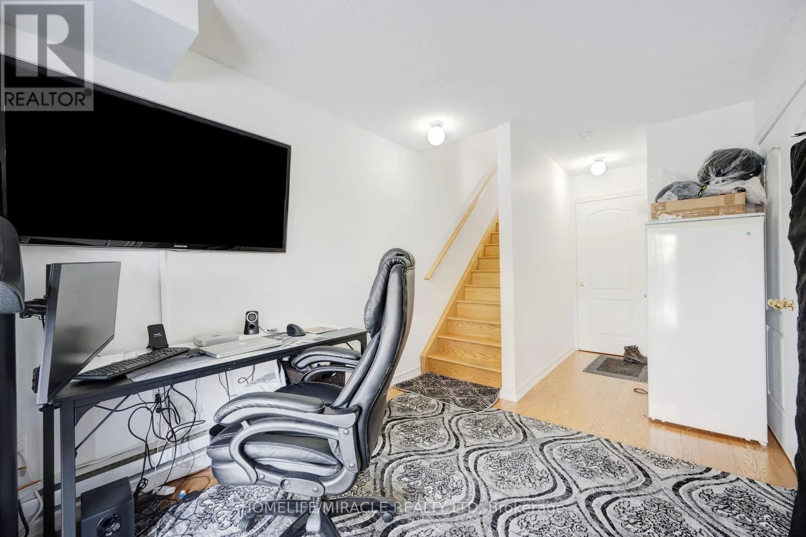 46 SEA DRIFTER CRESCENT