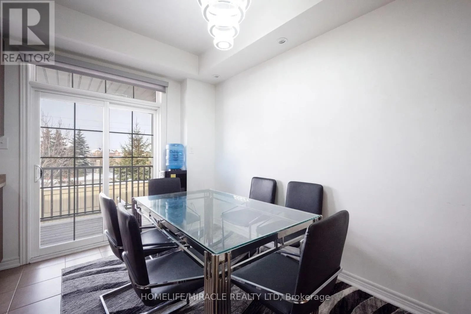 46 SEA DRIFTER CRESCENT