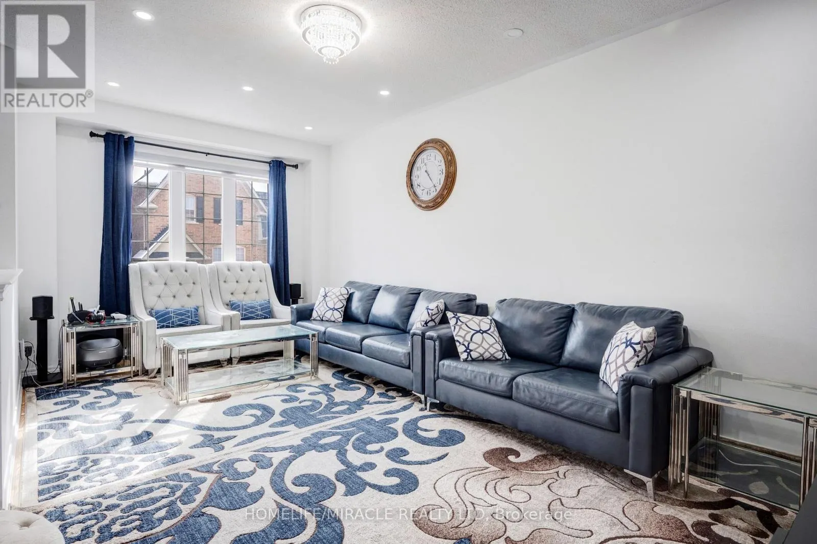 46 SEA DRIFTER CRESCENT