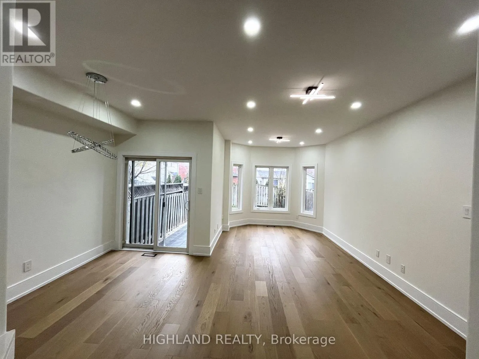 916 GOLDEN FARMER WAY