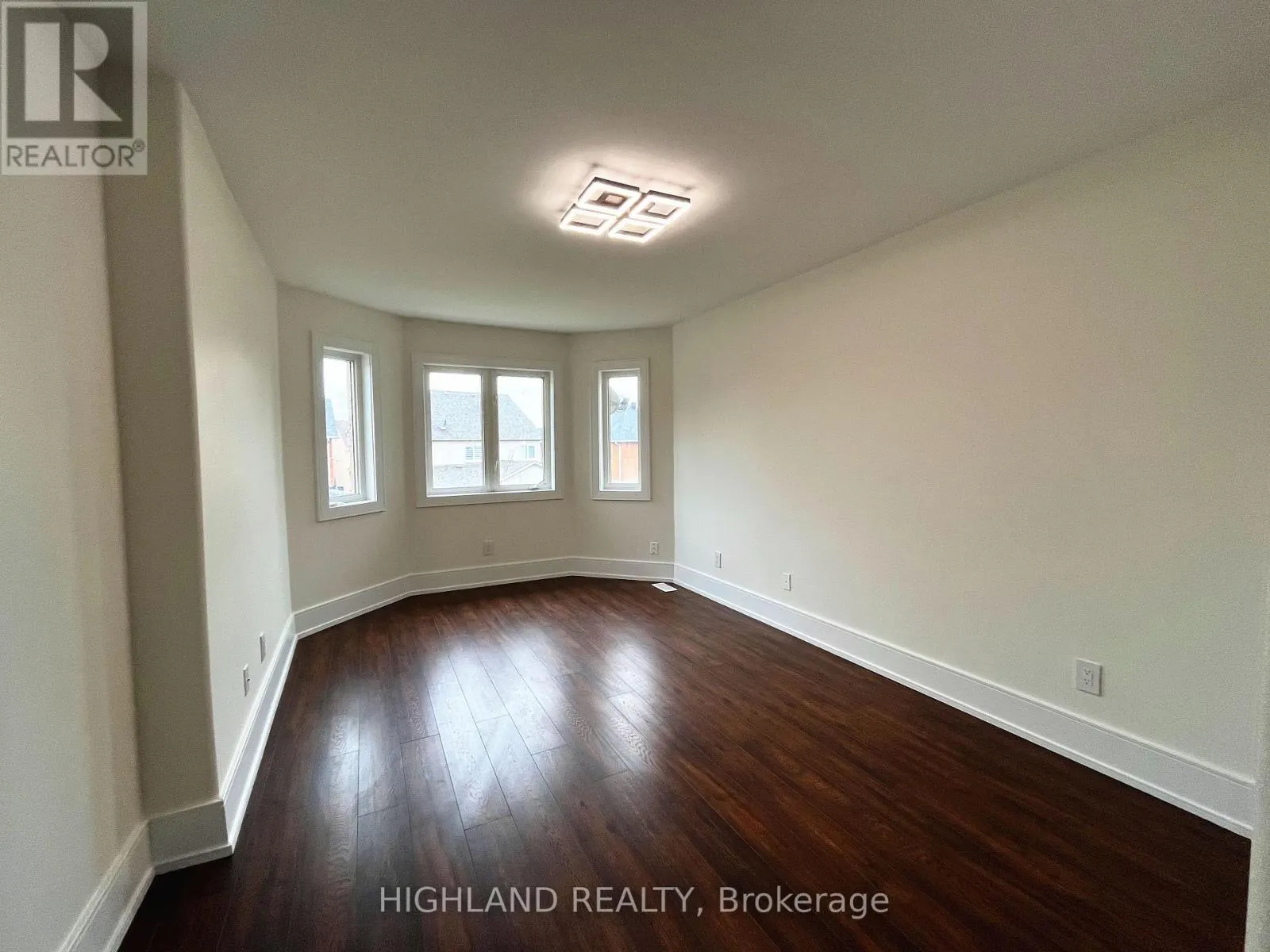 916 GOLDEN FARMER WAY