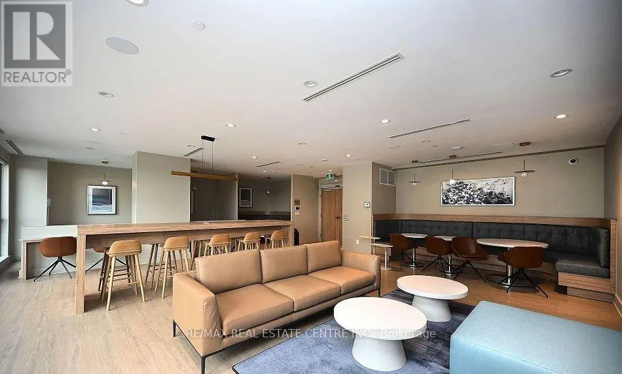 1308 - 430 SQUARE ONE DRIVE