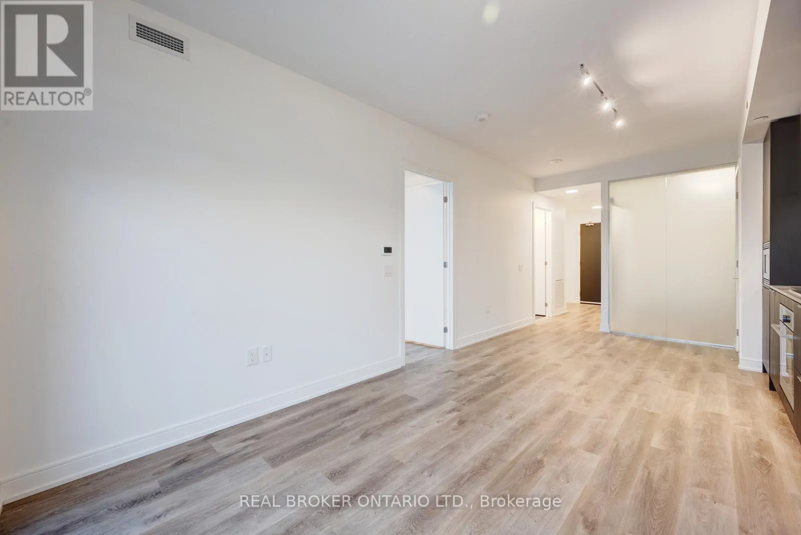 630 - 3009 NOVAR ROAD