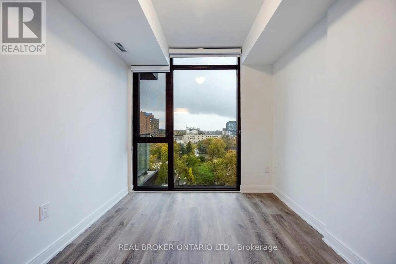 630 - 3009 NOVAR ROAD