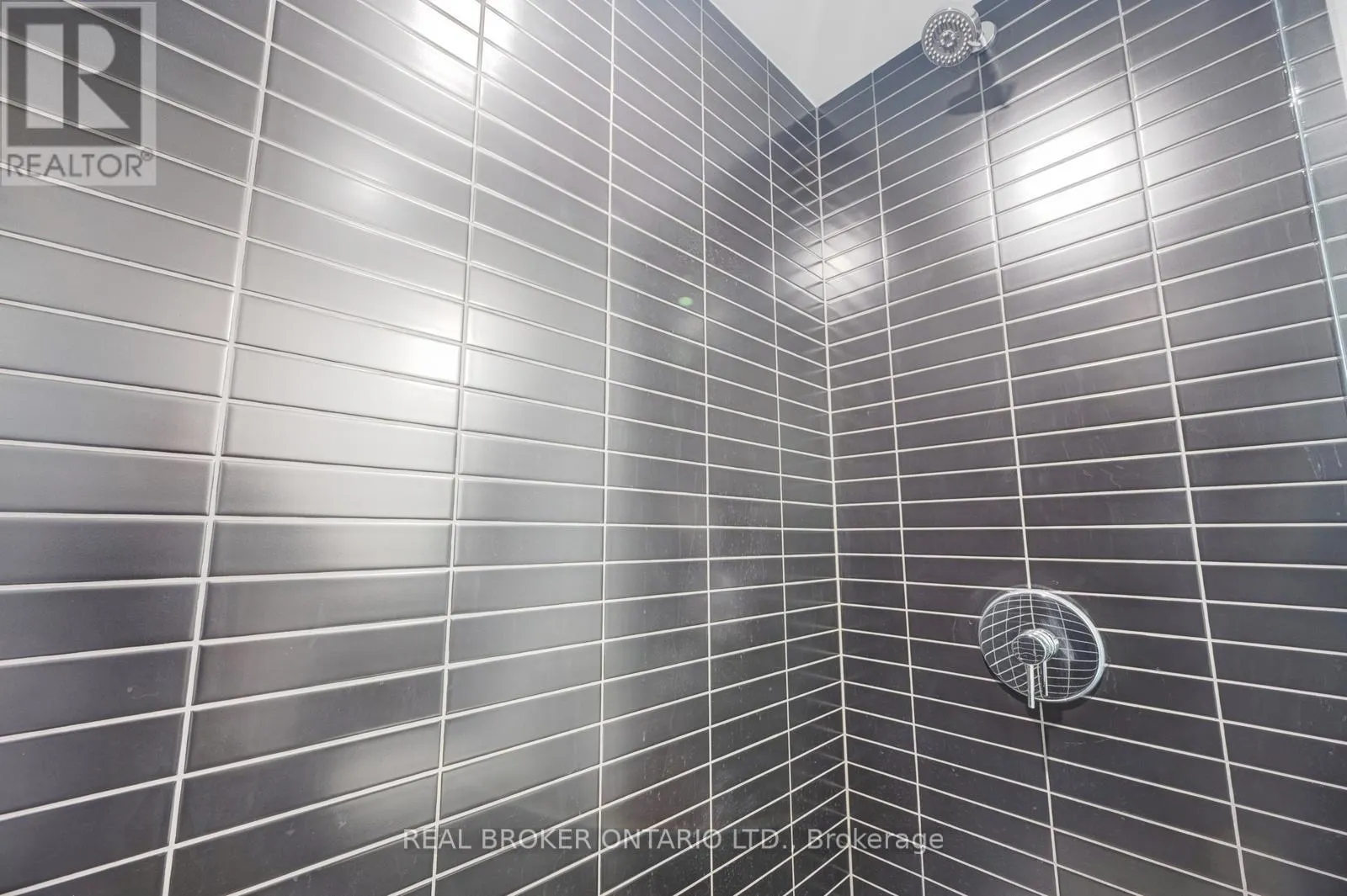 630 - 3009 NOVAR ROAD