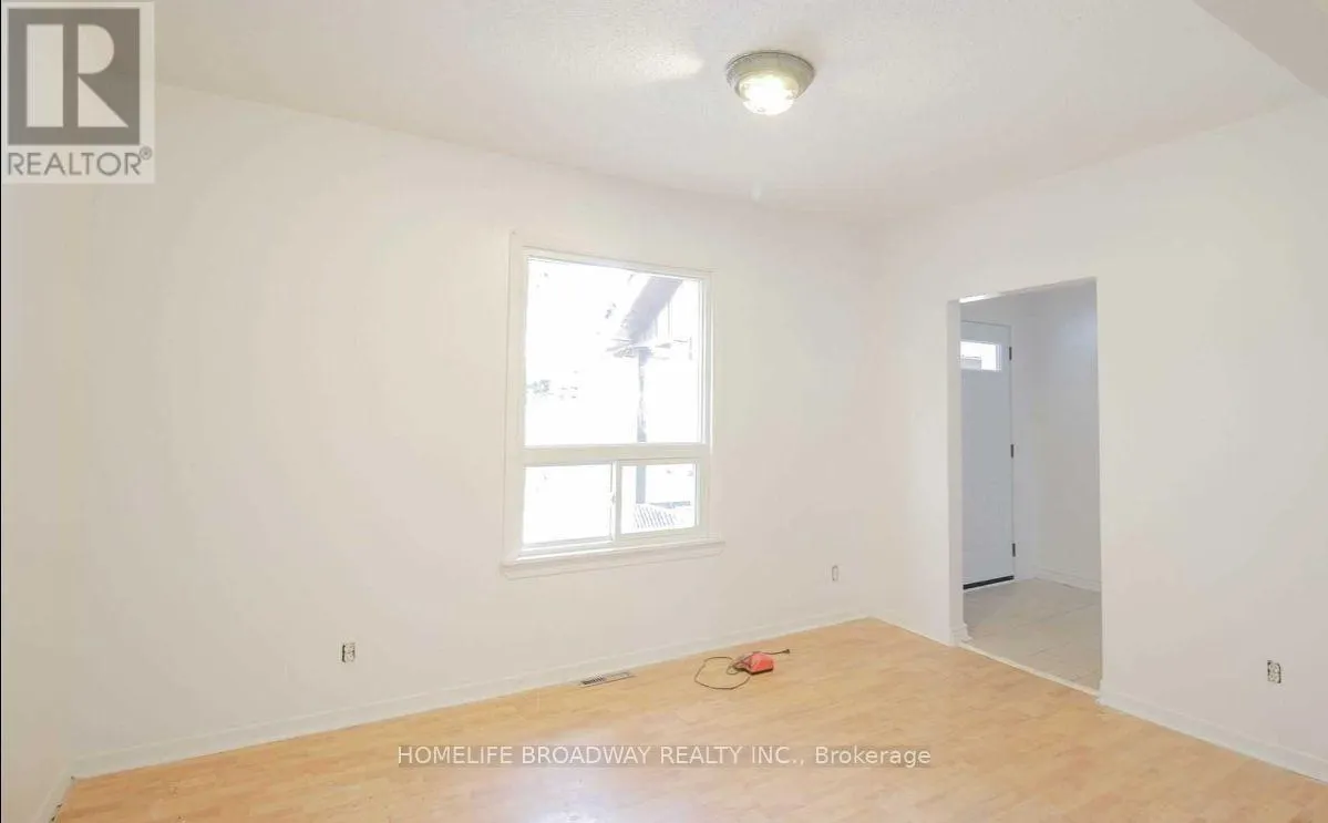 1354 CAROLINE STREET