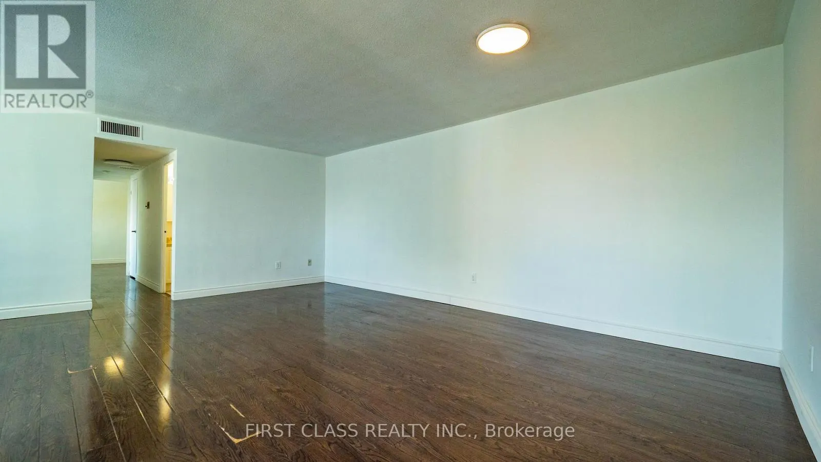 602 - 2323 CONFEDERATION PARKWAY