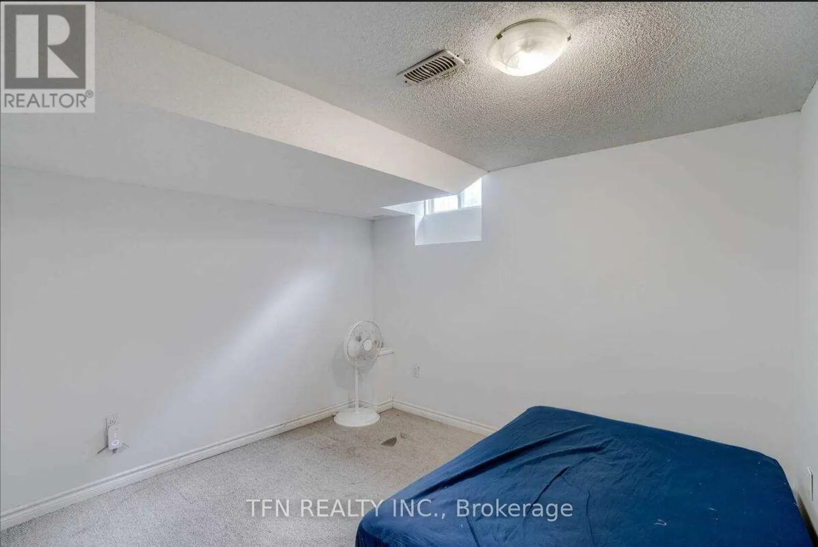 41 CALM WATER CRESCENT