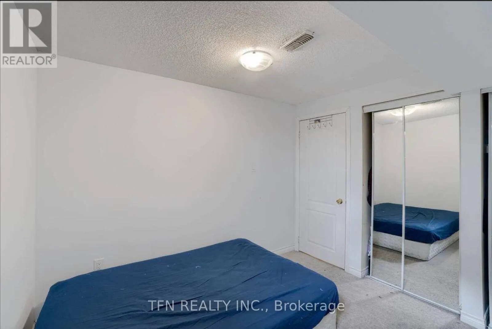 41 CALM WATER CRESCENT