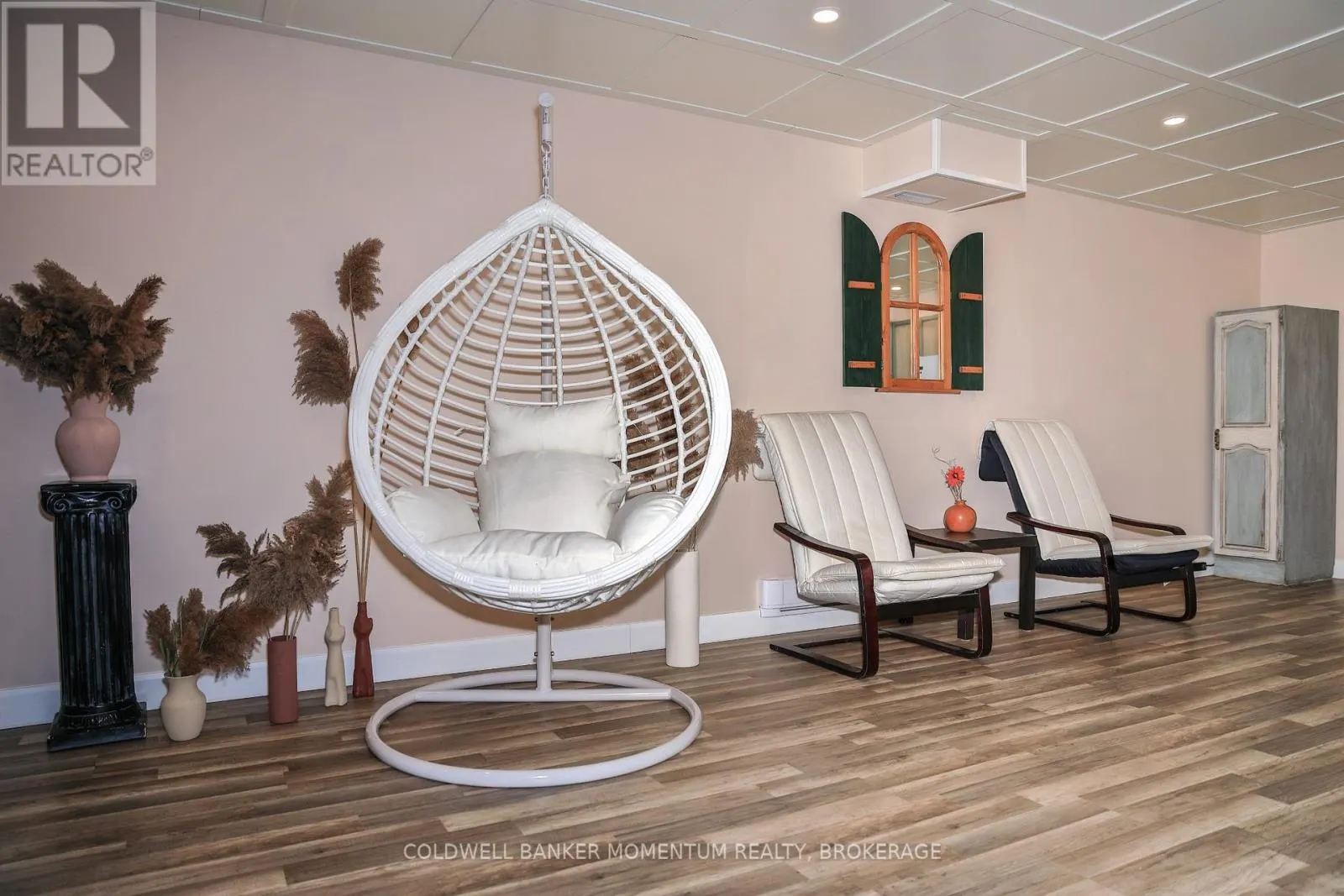 3352 LAKE SHORE BOULEVARD W