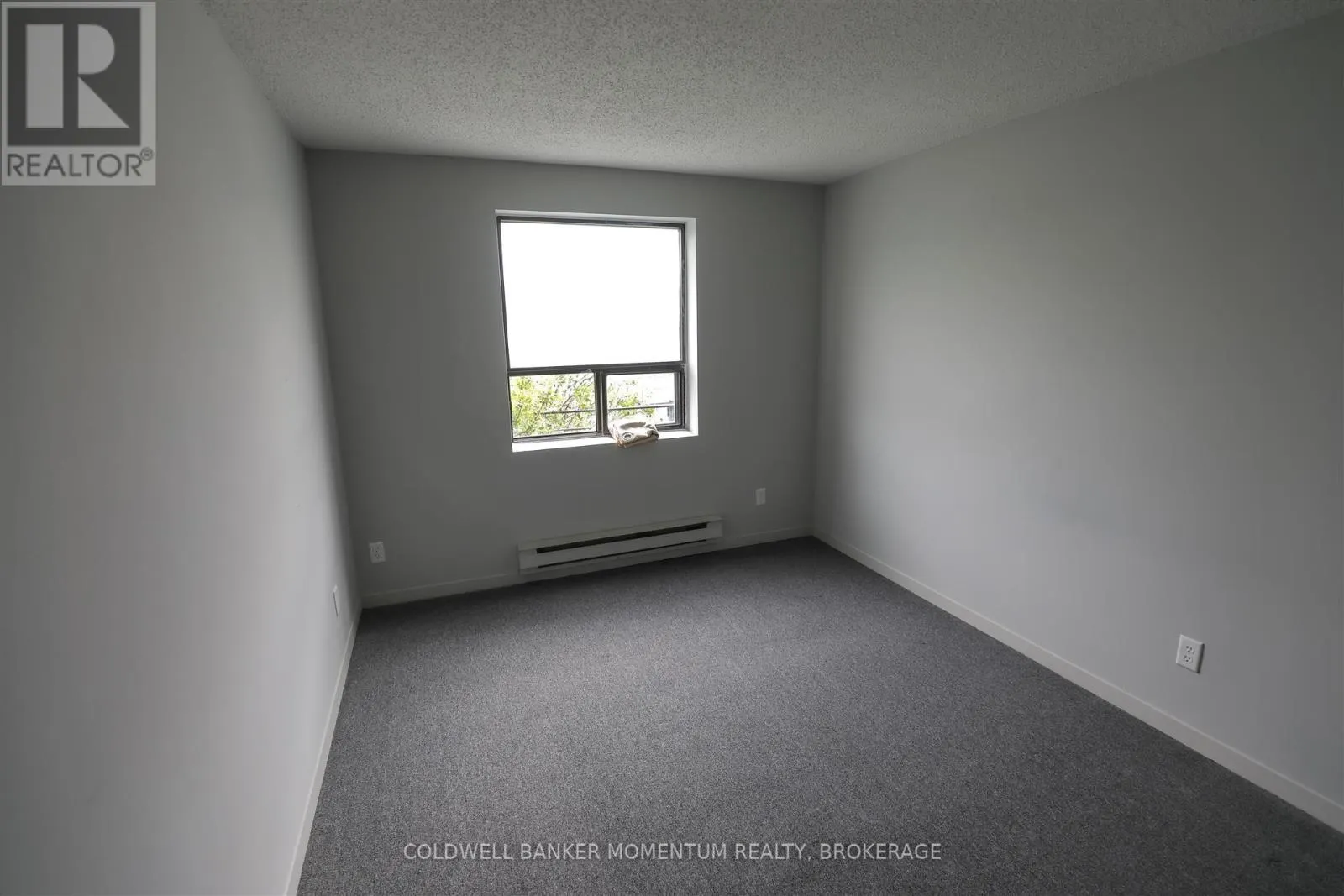 3352 LAKE SHORE BOULEVARD W