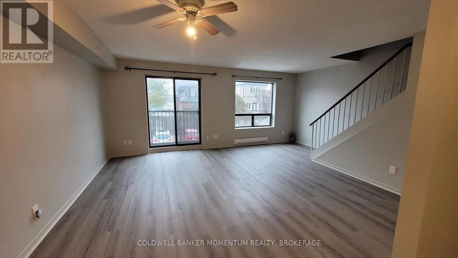 3352 LAKE SHORE BOULEVARD W