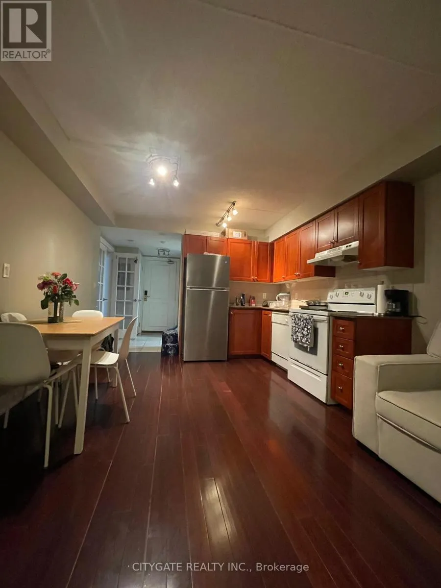 604 - 2737 KEELE STREET