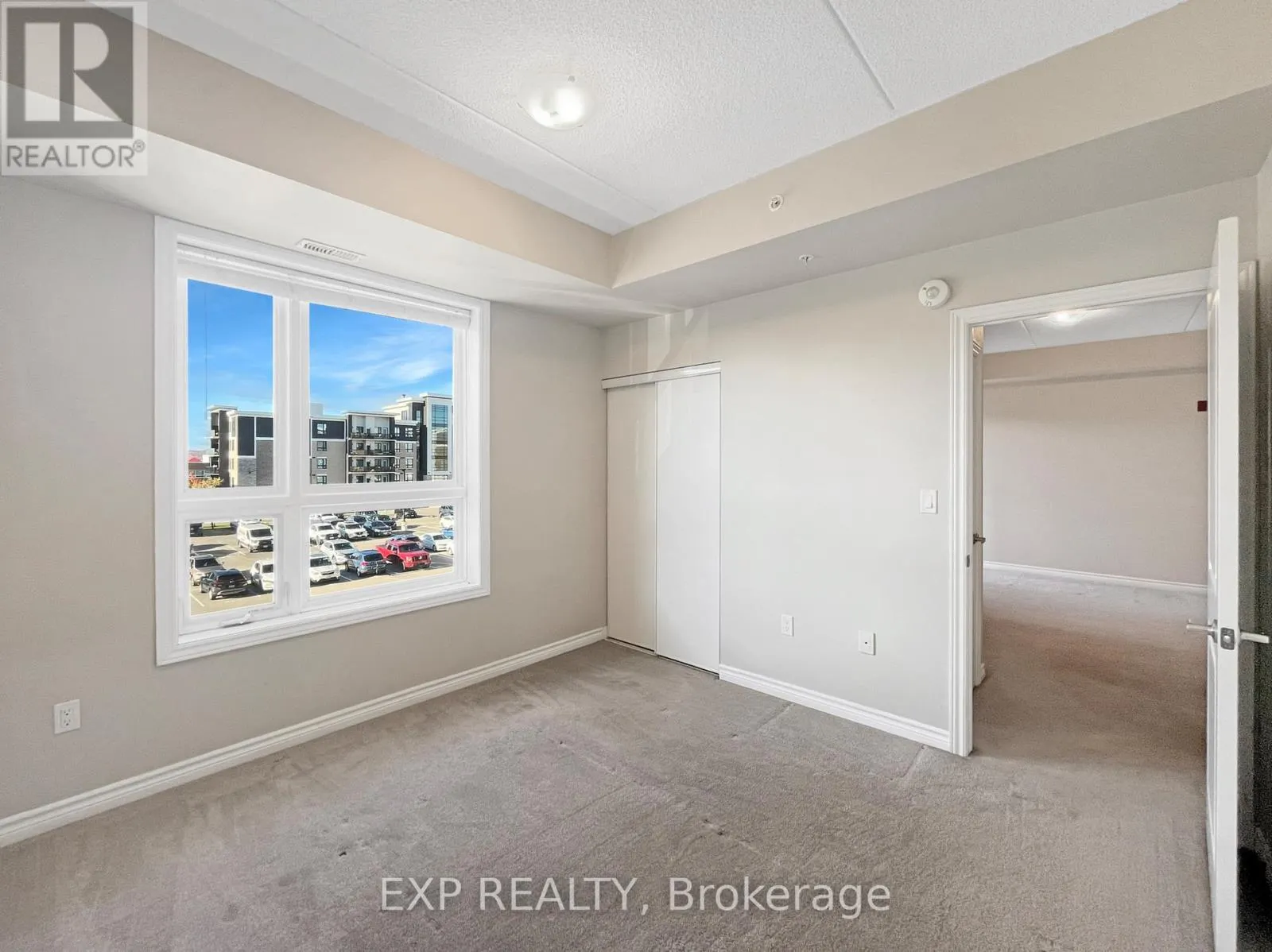 324 - 630 SAUVE STREET