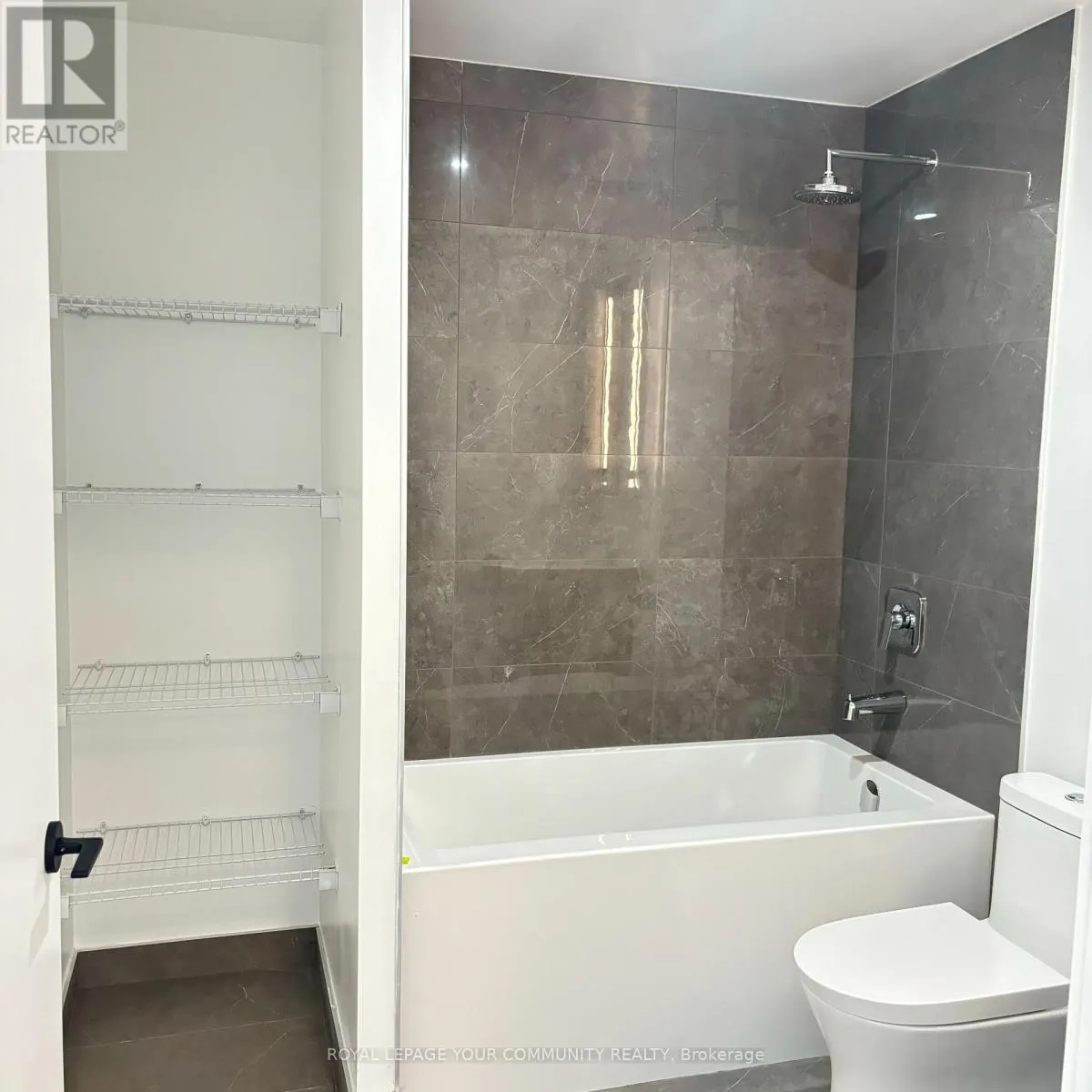 611 - 220 MISSINNIHE WAY