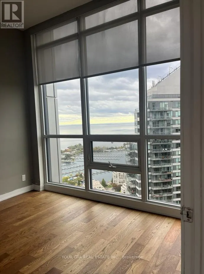 PH05 - 2212 LAKE SHORE BLVD W BOULEVARD