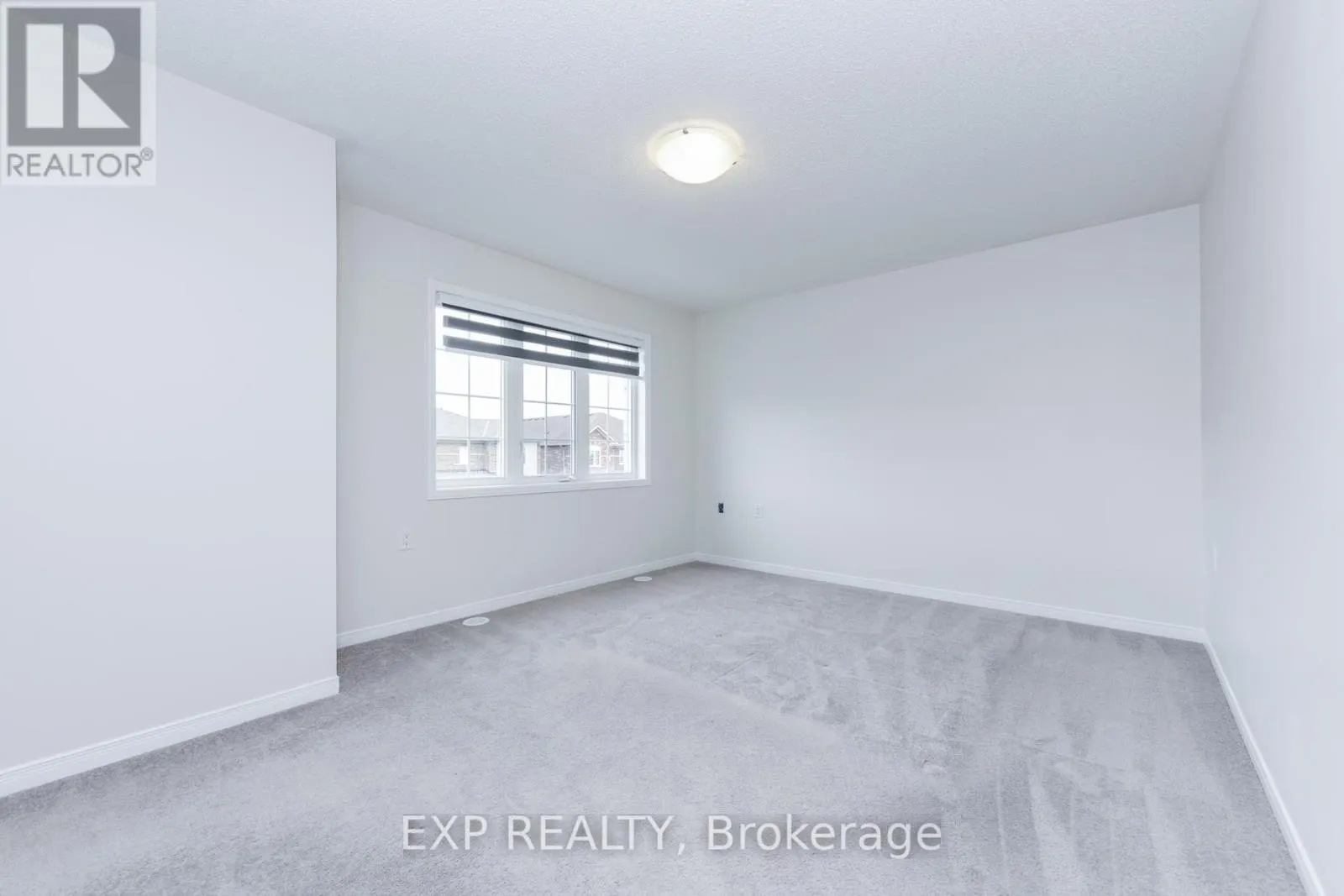 10 LOWES HILL CIRCLE