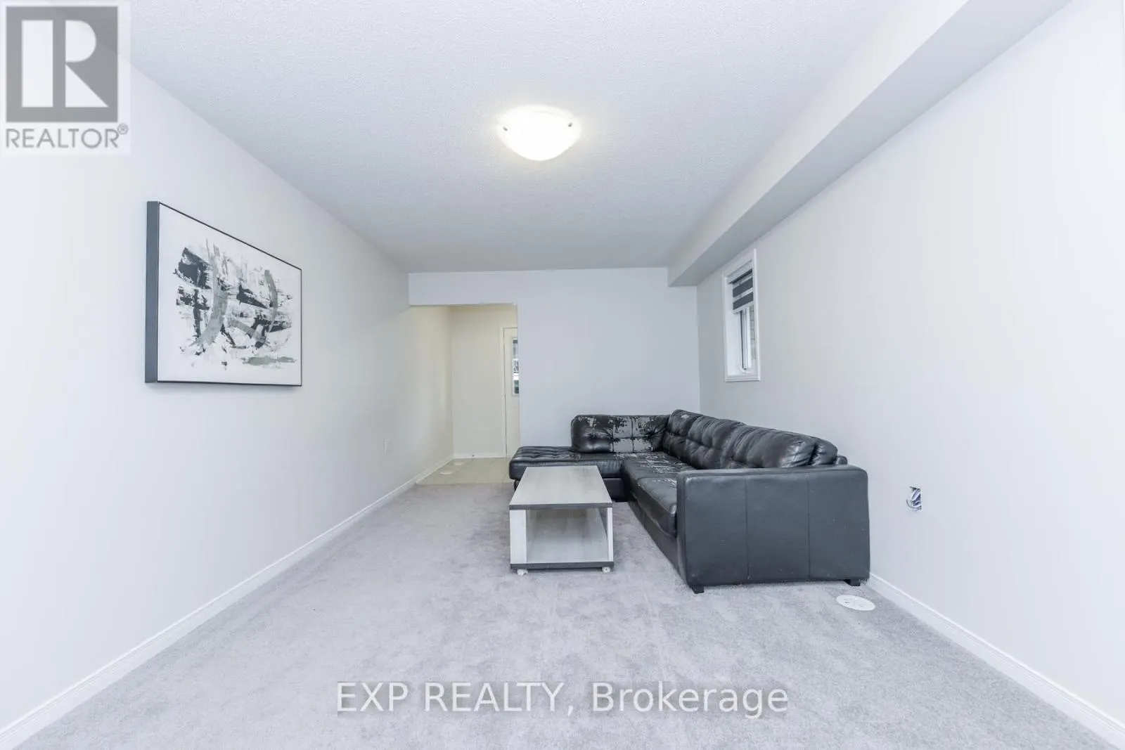 10 LOWES HILL CIRCLE