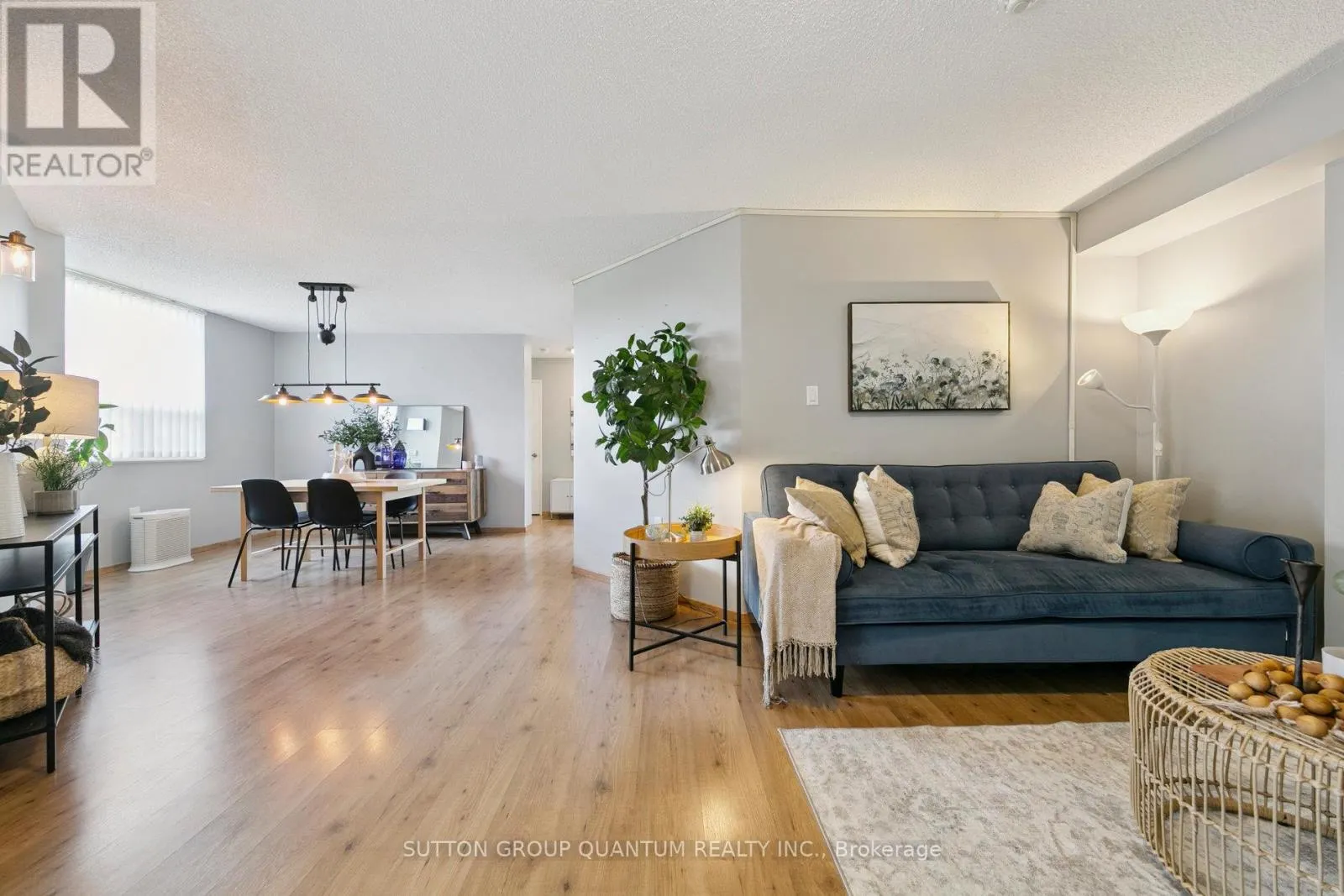 611 - 1110 WALDEN CIRCLE