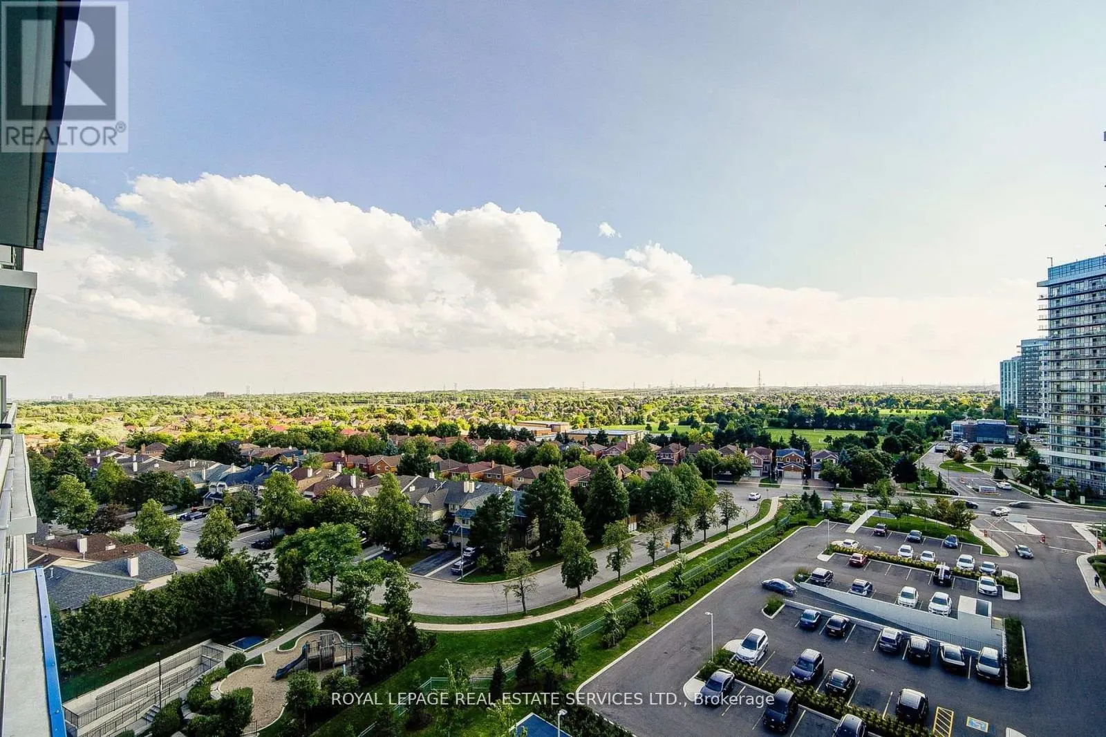 1008 - 2560 EGLINTON AVENUE W